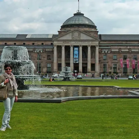 Ferienwohnung-wiesbaden-top3 Apartment Wiesbaden